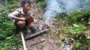 How To Grill Crab And Eat Delicious In The Forest | Survival Skills | Survive In The Wild