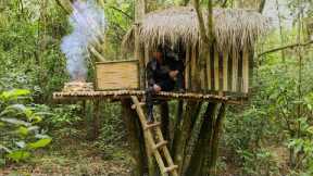 FULL VIDEO: End 240h Survival - Cooking And Building Shelter In The Rain Forest - Tree House