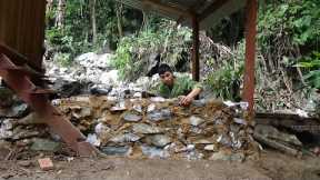Build primitive skills stone fences around the wild house - Green forest life, building farm life