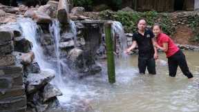 After recovering from illness: Duong and his wife live warmly on the Farm, Build waterfalls for fish