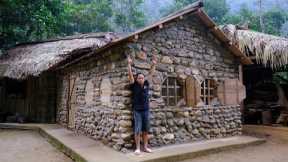 PRIMITIVE SKILLS; Forging hinges, Install Window | BUILDING STONE HOUSE in the mountain