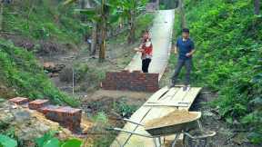 Construction of a solid bridge begins before the rainy season - Bridge foundation construction