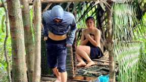 The girl was attacked by bad guys twice in a row and her shelter was destroyed/Huyen Bushcraft