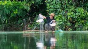 Making Bamboo Rafts, Fishing, Smoking Fish, Enjoying Grilled Chicken: River Survival | EP.396