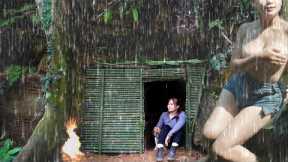 Survival in the Rain Forest - Building Shelter, Set Traps Wild Chickens, Catch and Cook