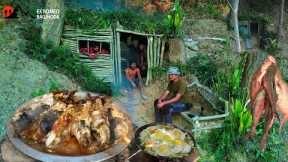 2 Days in Jungle Survival Shelter Bushcraft Building Outdoor Camping Cooking Fish & Egg Nepali Style