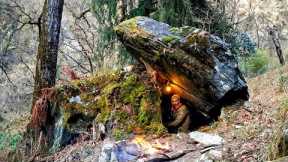 I Built A Survival Shelter Among the Rocks , Winter Bushcraft Camping in the woods