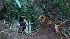 Track leopards, build shelters and trap leopards and primitive survival, survival skills