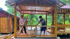 DAU quickly renovated the wooden CABIN before his wife gave birth. Forest Life