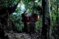 Solo Survival in the Rain, Building a 