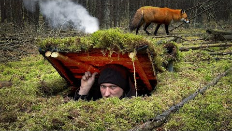 Building a Secret Underground Survival Shelter with a Periscope | Bushcraft Dugout
