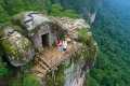 1000 Days Survival Alone House Found